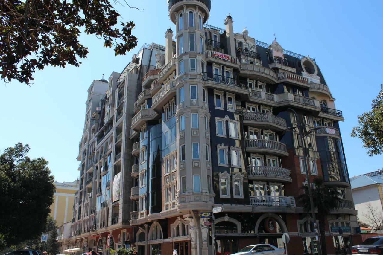 Batumi Apartment In Front Of Sheraton Екстер'єр фото
