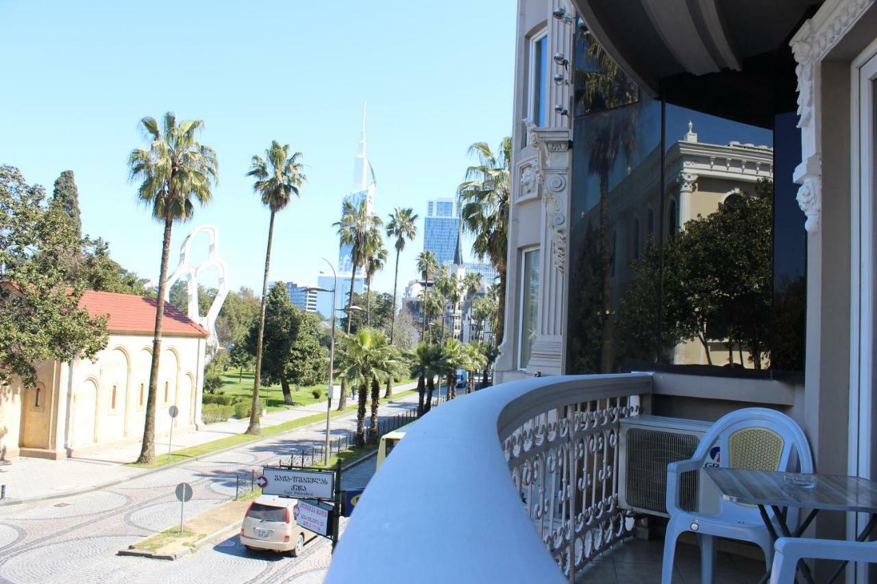 Batumi Apartment In Front Of Sheraton Екстер'єр фото
