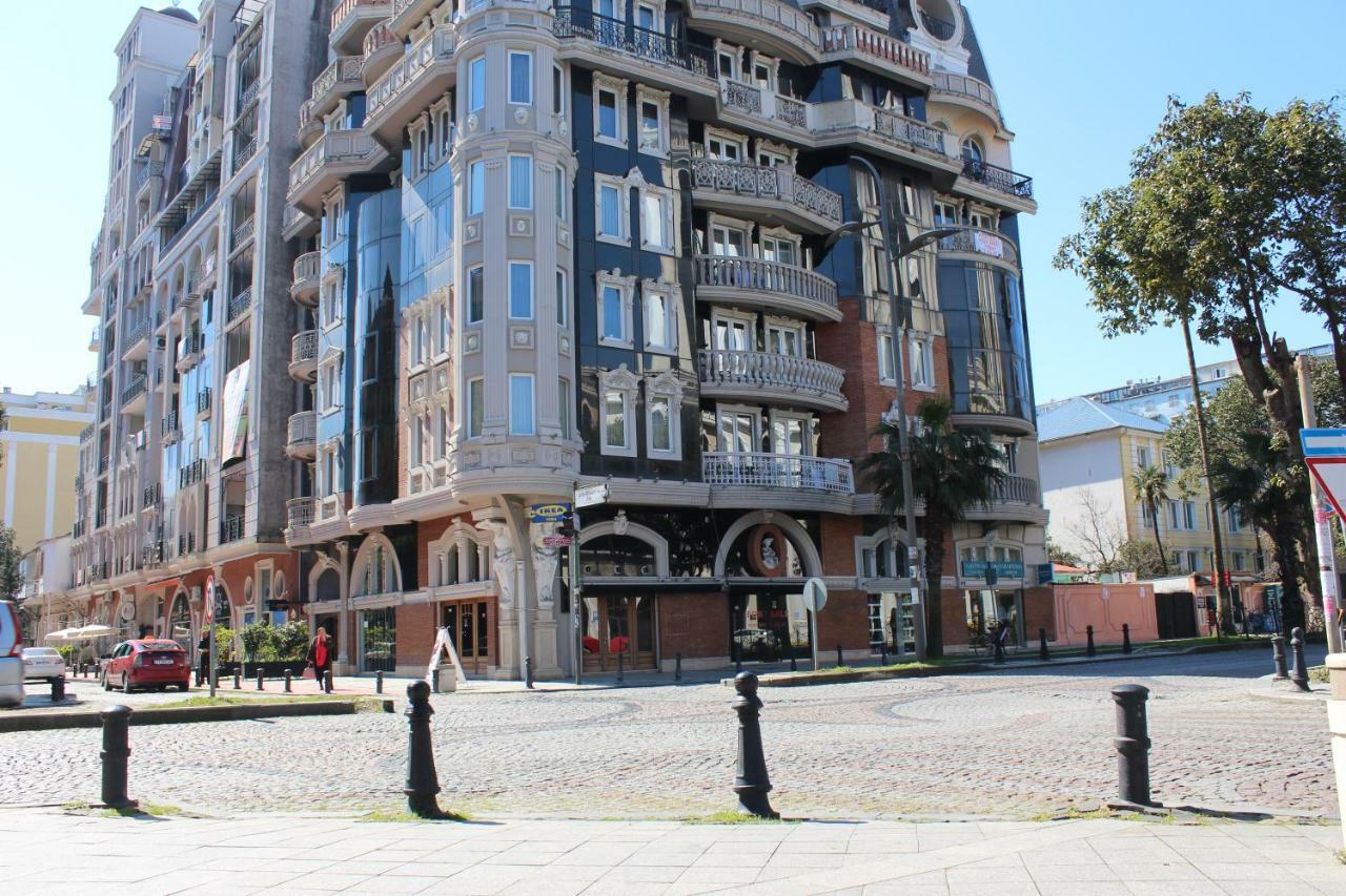 Batumi Apartment In Front Of Sheraton Екстер'єр фото