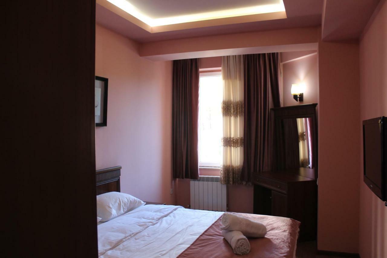 Batumi Apartment In Front Of Sheraton Екстер'єр фото